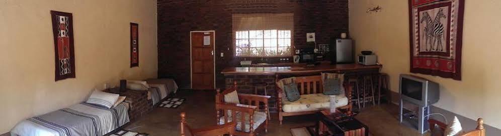 Kwambali Riverside Lodge Hazyview Bagian luar foto